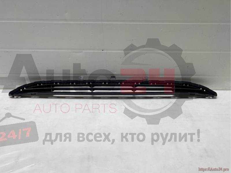 РЕШЕТКА В БАМПЕР ПЕРЕДНИЙ HYUNDAI SOLARIS 2017-2020