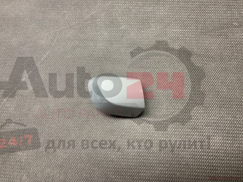 УГОЛОК РУЧКИ ДВЕРИ ПЕРЕДНИЙ ПРАВЫЙ RHM серебро HYUNDAI CRETA 2016-2021