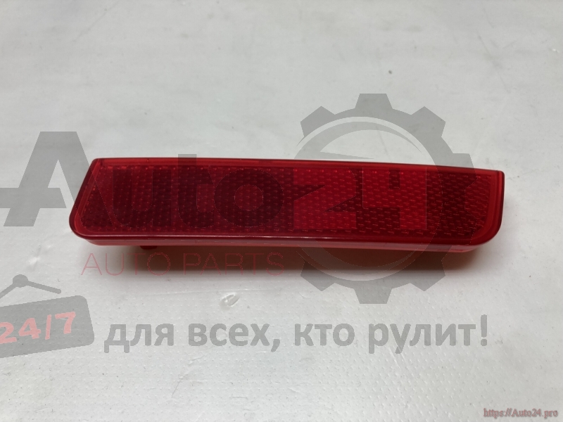 КАТАФОТ В БАМПЕР ЗАДНИЙ ПРАВЫЙ RENAULT DUSTER 10-  SANDERO STEPWAY 14-