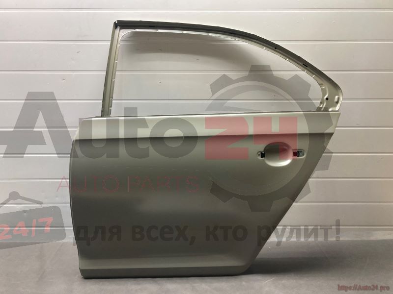 ДВЕРЬ ЗАДНЯЯ ЛЕВАЯ SKODA RAPID 2012-2020