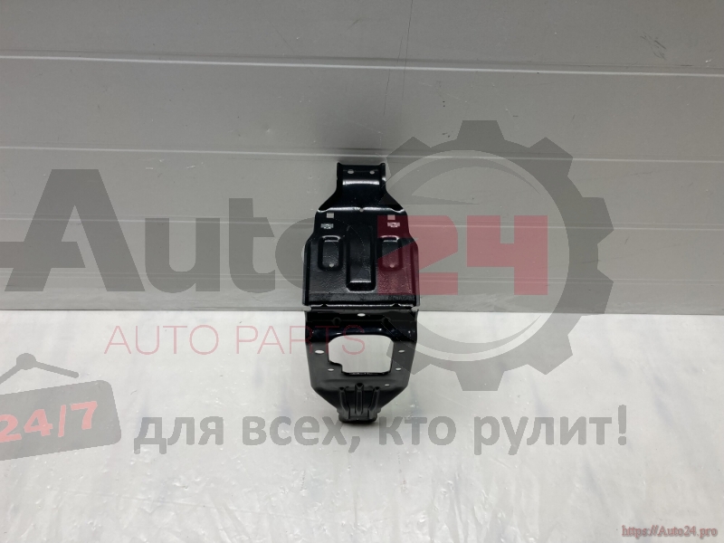 ПАНЕЛЬ ПЕРЕДНЯЯ КРОНШТЕЙН КРЕПЛЕНИЯ ЗАМКА КАПОТА CHEVROLET MALIBU 2016-2024
